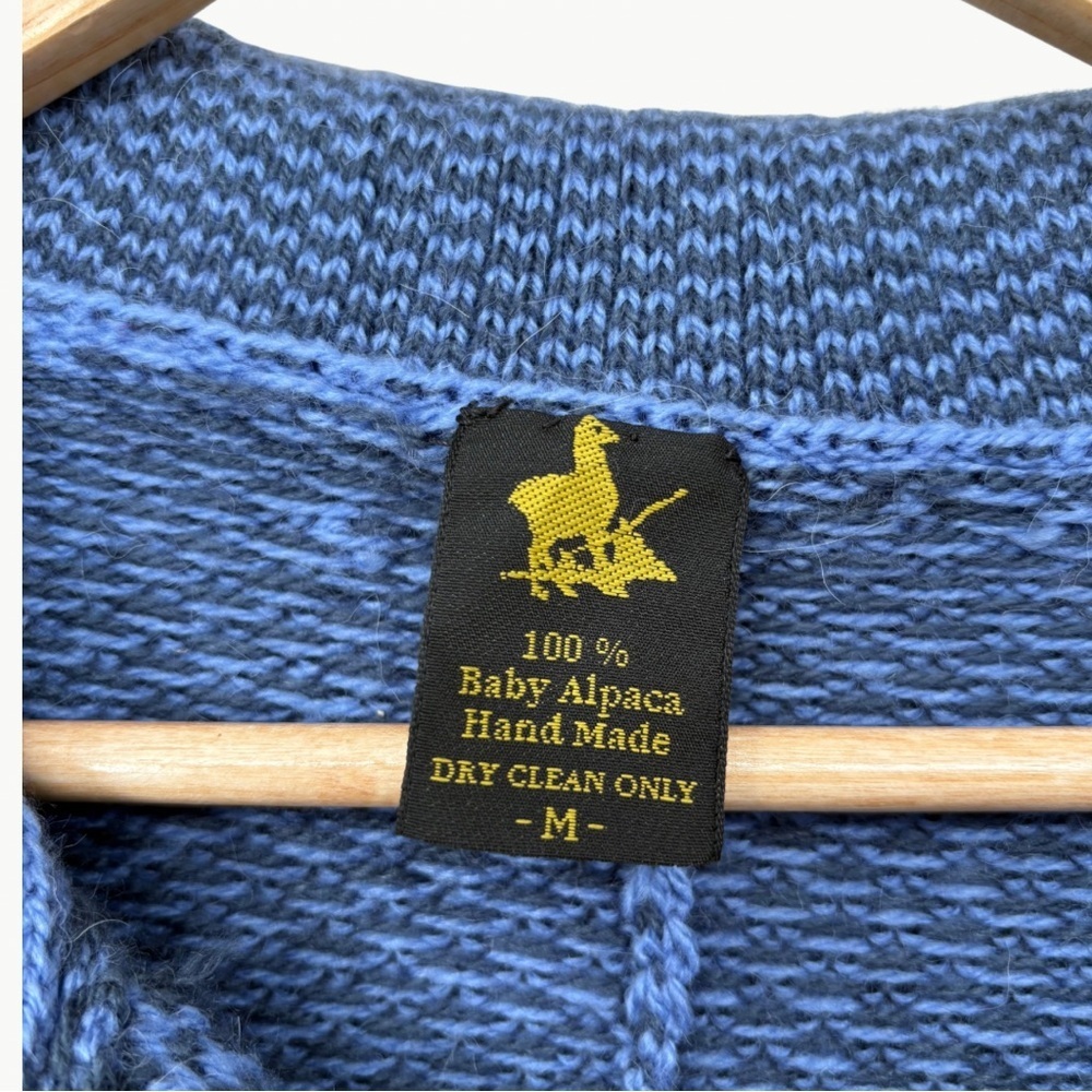 Vintage 80s Baby Alpaca Knit Cape Poncho Funnel Neck Sz Medium Blue Artisan Cozy - Picture 3 of 16